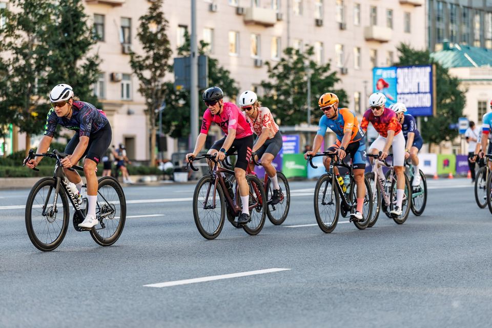 Фото 0f090f40c2c243128e22a16256272d01 с события Cyclingrace Вечернее Садовое