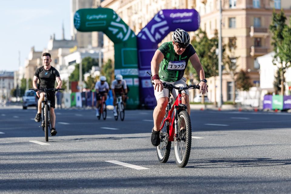 Фото 932cebff81ac416babf0d016b4a3597c с события Cyclingrace Вечернее Садовое