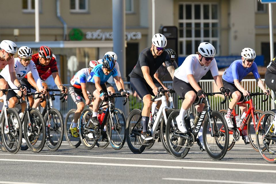 Фото 6df486b10c0649b4ba768c8fc66291a2 с события Cyclingrace Вечернее Садовое
