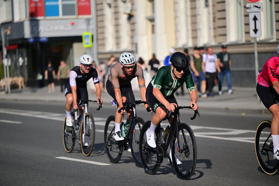 Фото 9b0c44169ce2454eb92f484445a36fa3 с события Cyclingrace Вечернее Садовое