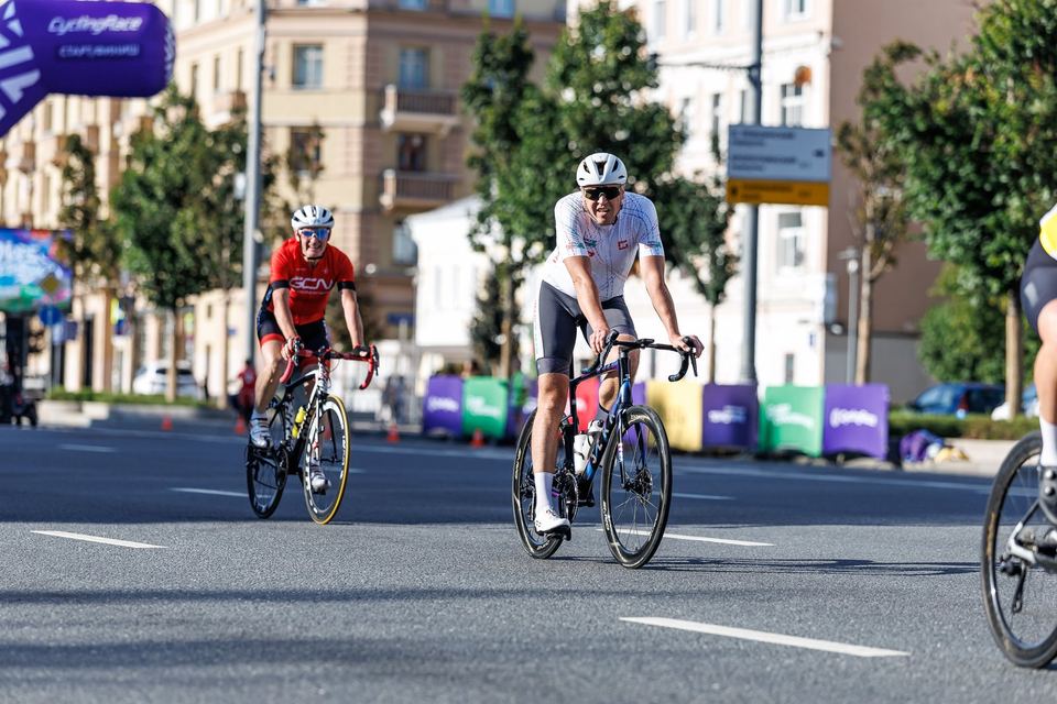 Фото 1bfb923656374817916e52a9f3bfb77a с события Cyclingrace Вечернее Садовое