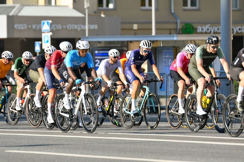 Фото 38793cf2bd0344f8976dde0000046d1a с события Cyclingrace Вечернее Садовое