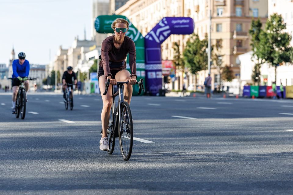 Фото 683e4f3aa9b8426eaceb7230b4024ee6 с события Cyclingrace Вечернее Садовое