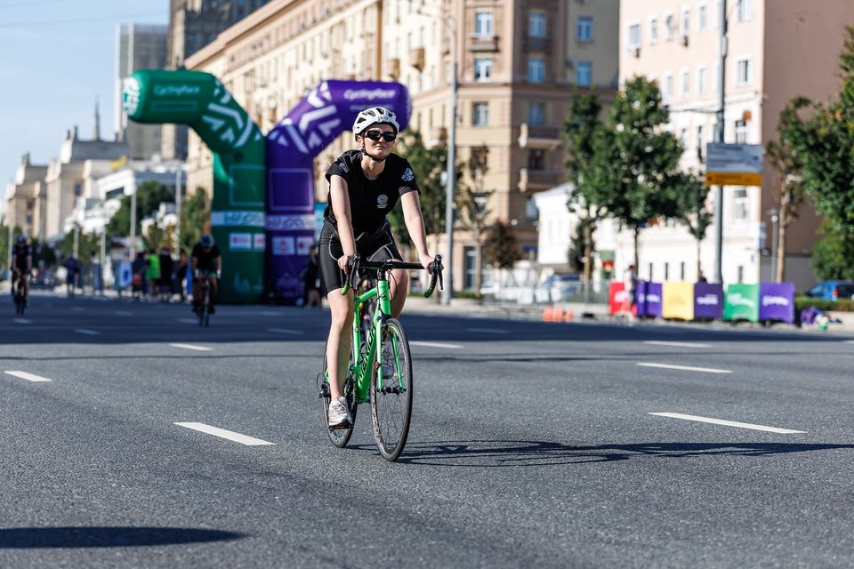 Фото 416a68c7a6d04f5ab46c6ca7419f228e с события Cyclingrace Вечернее Садовое