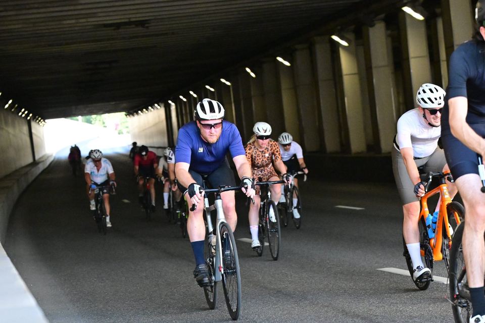 Фото d010aa5d1791460bb98d0352962da6d9 с события Cyclingrace Вечернее Садовое