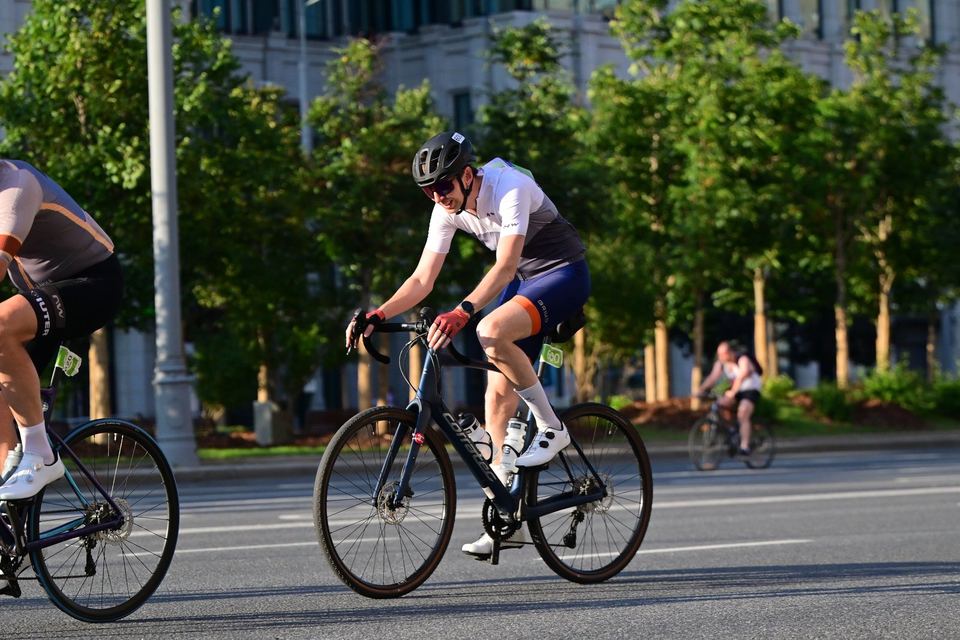 Фото 059856a2e0a540169bda9a41b6b7ec15 с события Cyclingrace Вечернее Садовое
