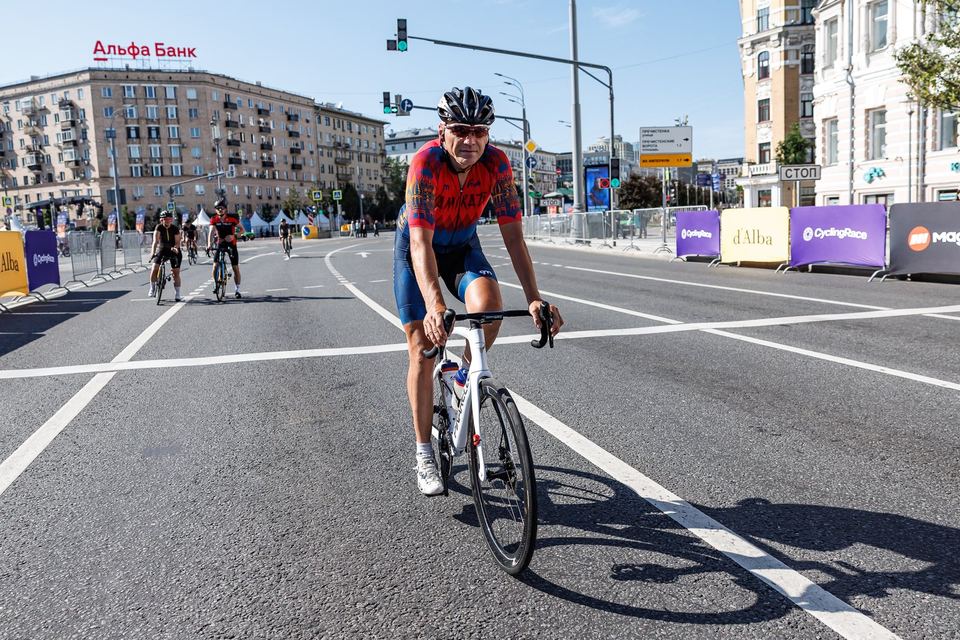 Фото ce62bdcc73b746b08920bcb7fa962a7b с события Cyclingrace Вечернее Садовое