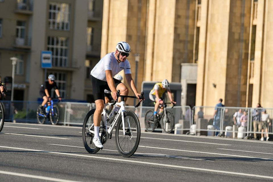 Фото 0815fc38c012463397050e91f8949516 с события Cyclingrace Вечернее Садовое