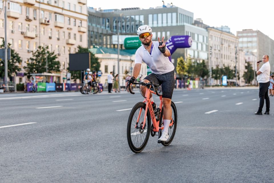 Фото 35637374307e4d209bc6978f2e53110b с события Cyclingrace Вечернее Садовое
