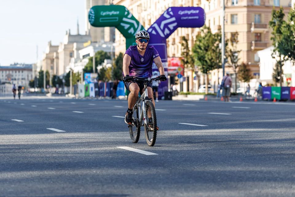 Фото 3f3673dc93464eedac392bf255e14af5 с события Cyclingrace Вечернее Садовое