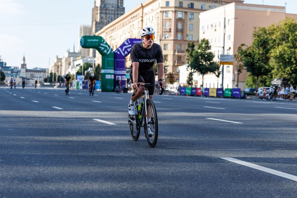 Фото 991b98ae072f4fa0ad989f1f6d453a9f с события Cyclingrace Вечернее Садовое