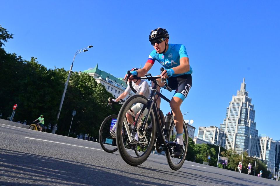 Фото 9b2d534296084e5ca1fb121186c900c9 с события Cyclingrace Вечернее Садовое
