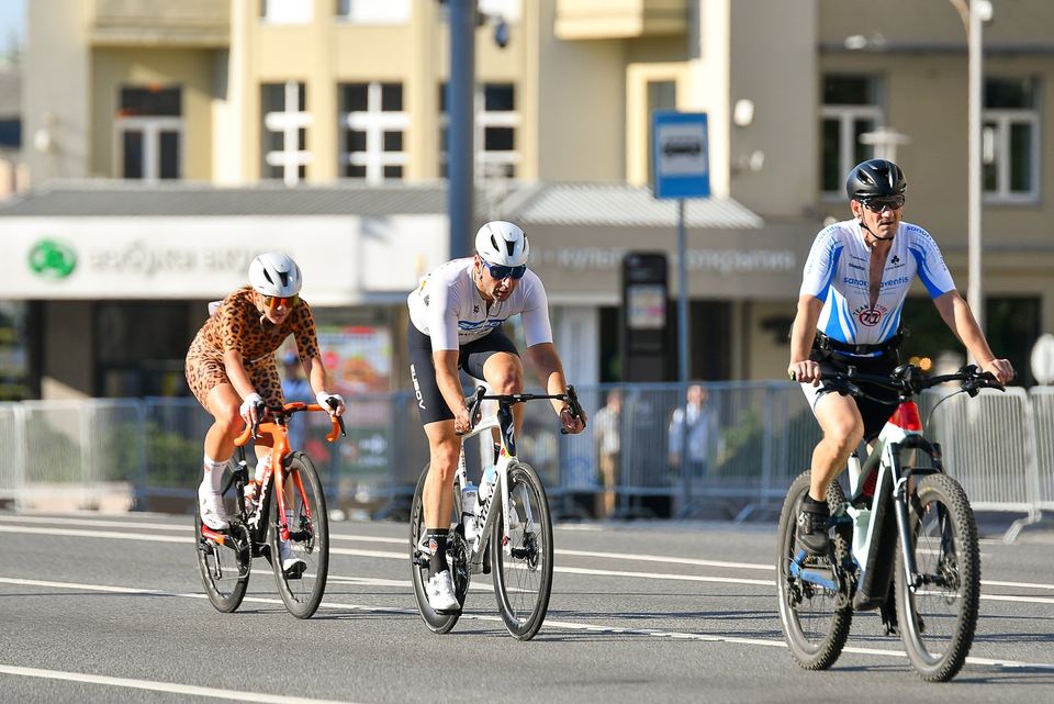 Фото 11f0c1ca7cb04facaad8e79b4a685cb6 с события Cyclingrace Вечернее Садовое