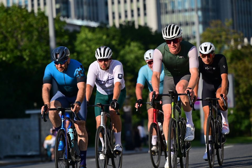 Фото 3b4b852fa59147af95ced2af123445f4 с события Cyclingrace Вечернее Садовое