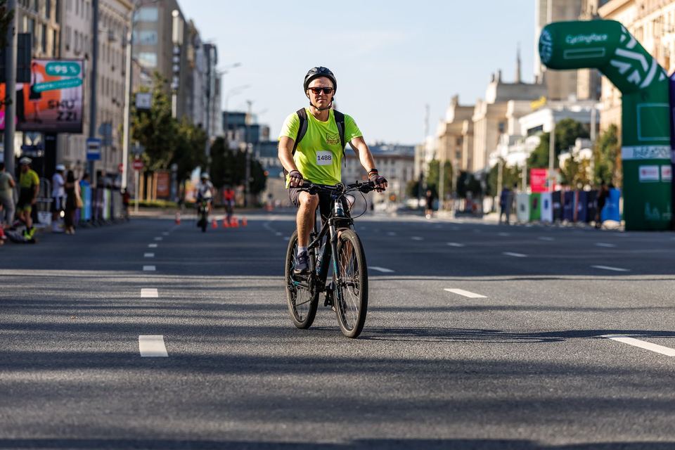 Фото 06bd4e521c6f43ceb8034ff0c3c15b2b с события Cyclingrace Вечернее Садовое