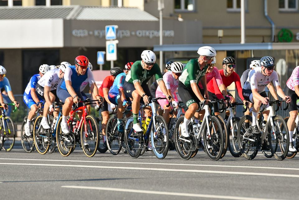 Фото bedb4ac267b14bf7af9f4cfb26edb9ce с события Cyclingrace Вечернее Садовое