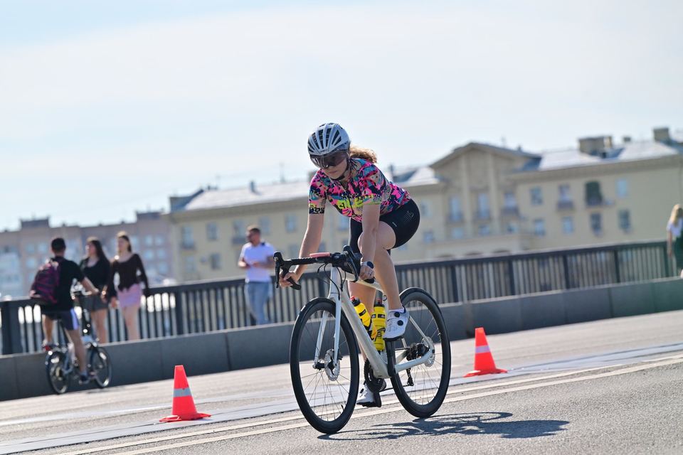 Фото 71cf9d4b67a14f8ab0ce686d1ddc377c с события Cyclingrace Вечернее Садовое