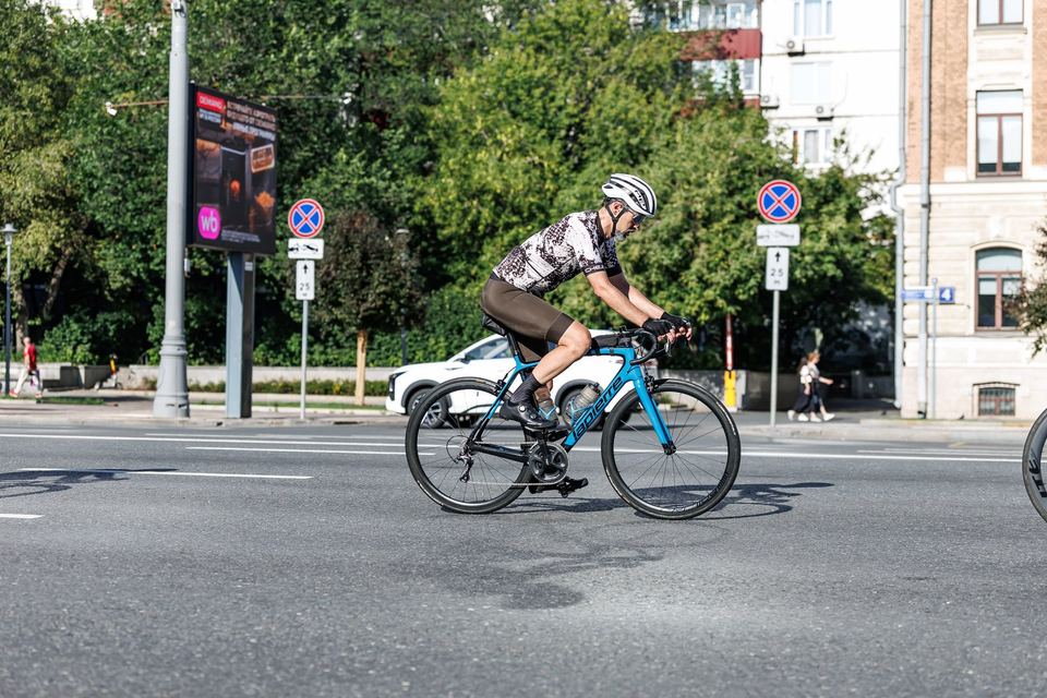 Фото 91ed6fd7063c4d1f82ec596c29f1a7e9 с события Cyclingrace Вечернее Садовое