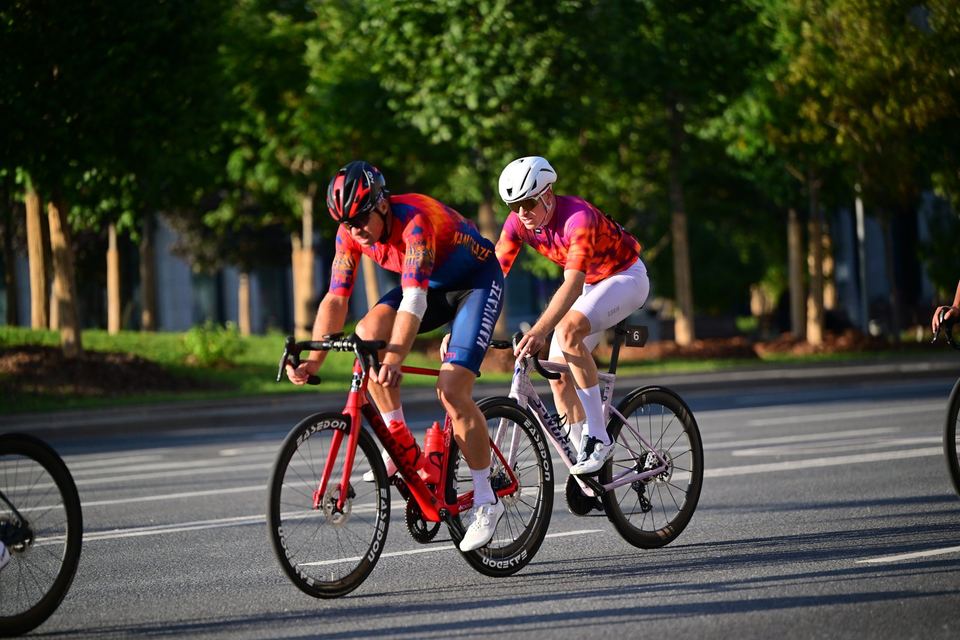 Фото 378eab41913d44d2aa65047f5b145097 с события Cyclingrace Вечернее Садовое