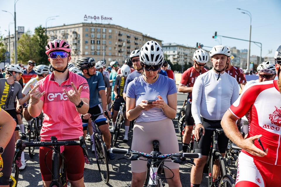 Фото 02201bef7ca64495b93e08b1b931e7c0 с события Cyclingrace Вечернее Садовое