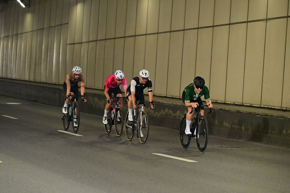 Фото ce434704d9c7409aace5b7b38da988da с события Cyclingrace Вечернее Садовое