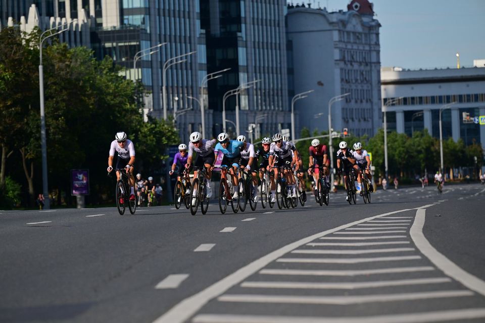 Фото 7fed49d1e583481cbba7b8a97f2e51f3 с события Cyclingrace Вечернее Садовое