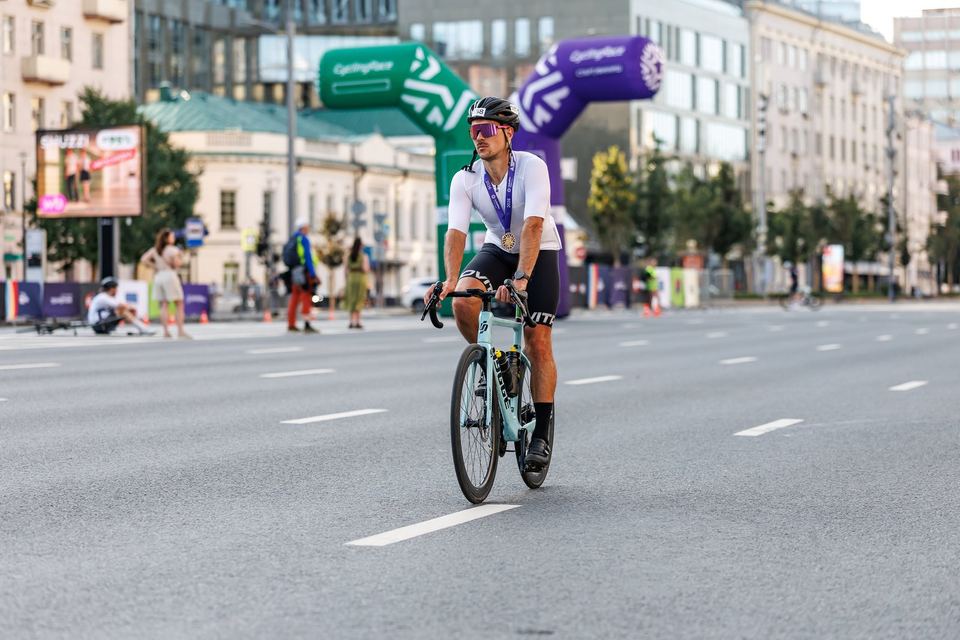 Фото e447d93a4abf41ecb9f30839ad774dcd с события Cyclingrace Вечернее Садовое