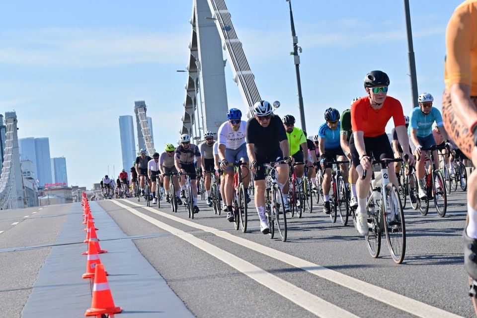 Фото f68da595c68e4c718e5f90917929ba2c с события Cyclingrace Вечернее Садовое
