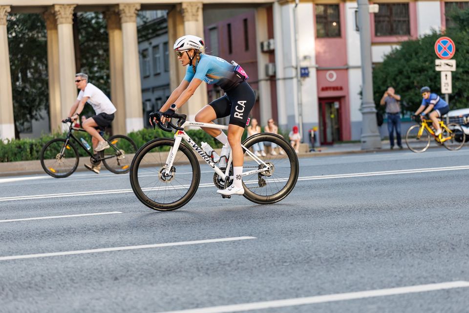 Фото 6208aa475405461eb55dab2086f125e4 с события Cyclingrace Вечернее Садовое