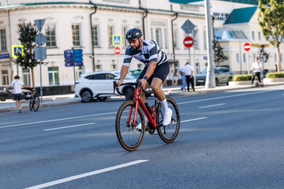 Фото b2e82475e0af40f2882f278e8c23fc60 с события Cyclingrace Вечернее Садовое