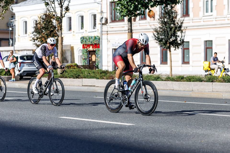 Фото 71e848ab1ed24fb68fbc7bd8e6db12ff с события Cyclingrace Вечернее Садовое