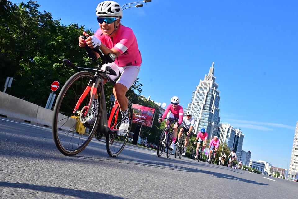 Фото d19e97a8639b46efbeedbea07b03c23b с события Cyclingrace Вечернее Садовое