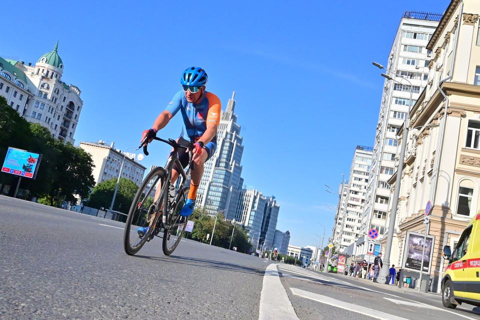 Фото aee5aa98223a4fe68e01c89074948319 с события Cyclingrace Вечернее Садовое
