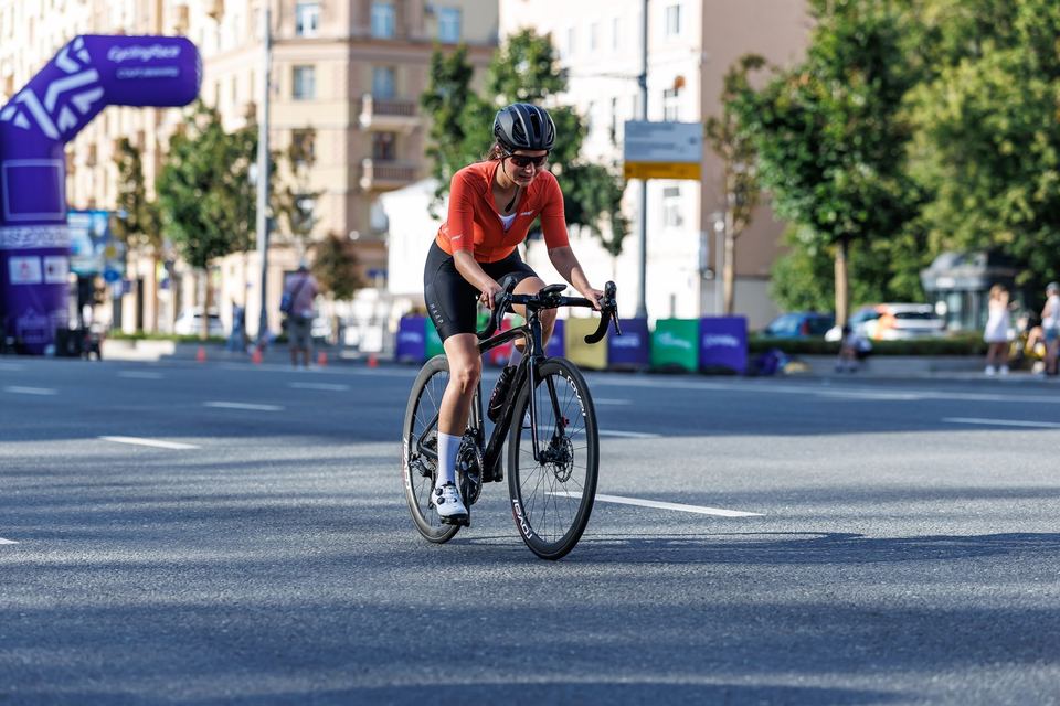 Фото 6bfeab80b8454fccac52f875b40d9f38 с события Cyclingrace Вечернее Садовое