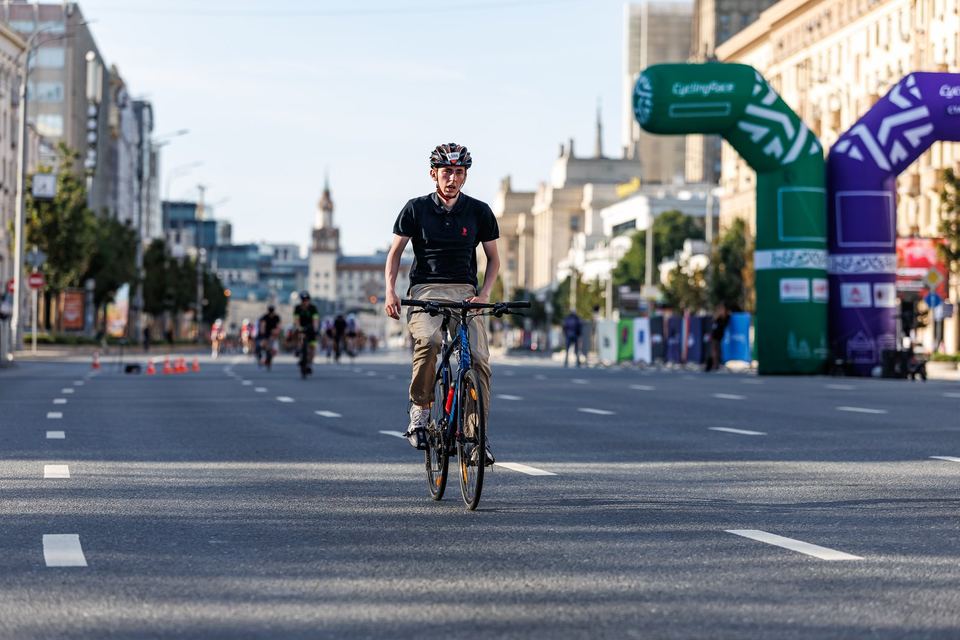 Фото 010f0bc91aac43b38e30d3c4699251f7 с события Cyclingrace Вечернее Садовое