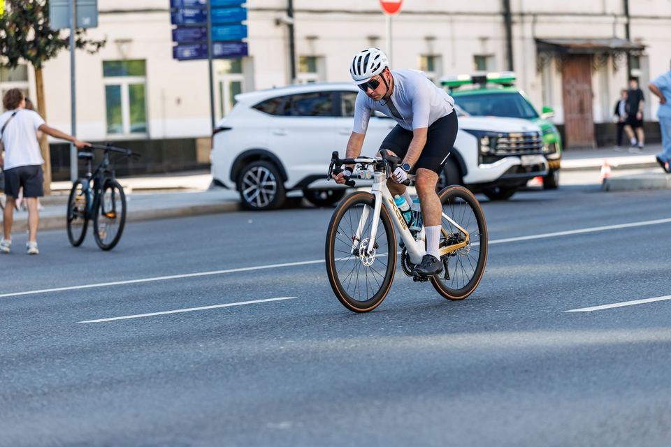 Фото fcfc6abba5964e89866f1c97b8f10f8f с события Cyclingrace Вечернее Садовое