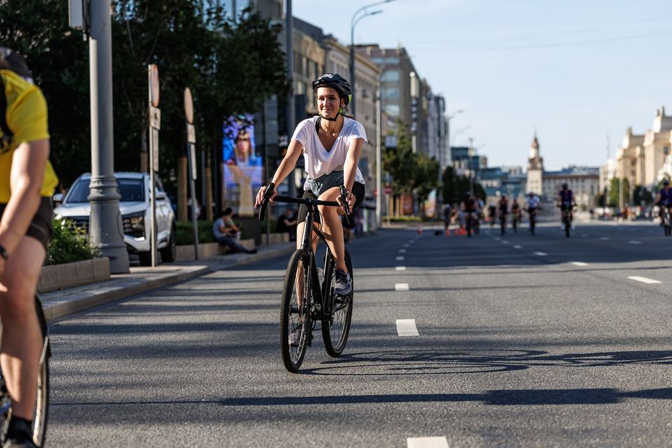 Фото 21ae5ecd72b34d53bf997b6336c8a45f с события Cyclingrace Вечернее Садовое