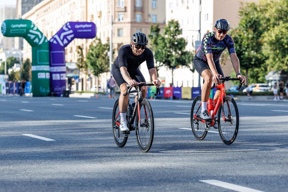 Фото 84c00650bb294d4caf02391a709c3f3e с события Cyclingrace Вечернее Садовое