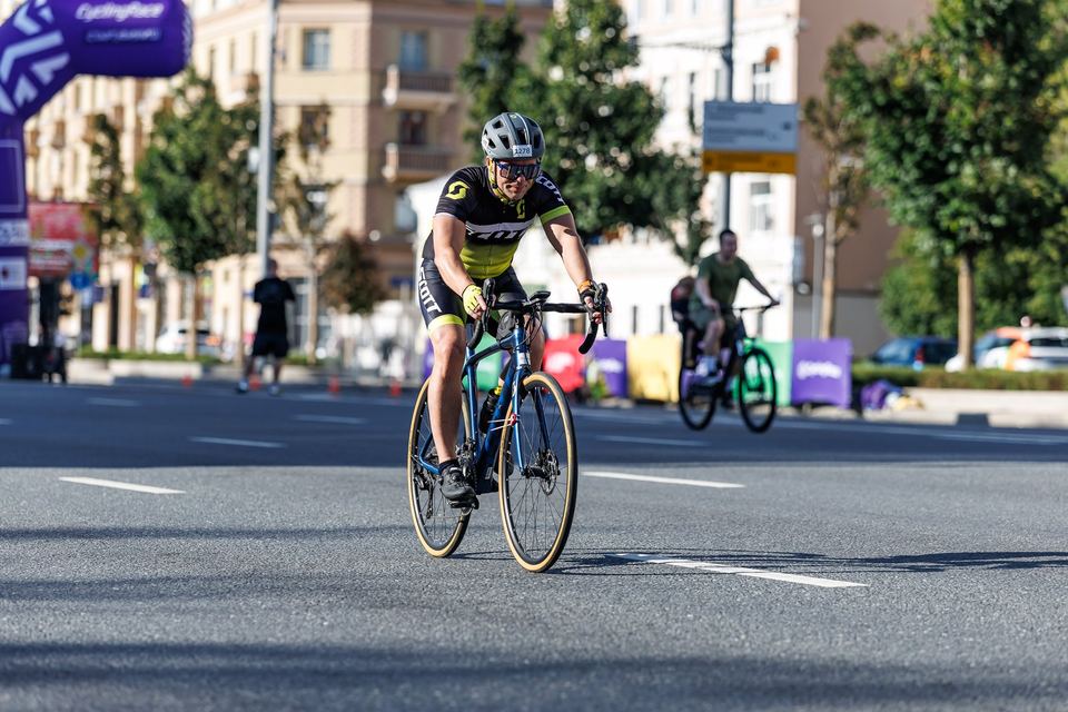 Фото 894c145a4e4e43529f26e67c40d8fb7e с события Cyclingrace Вечернее Садовое