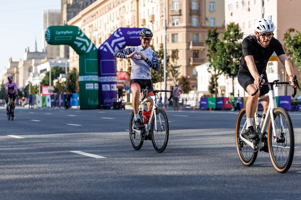 Фото 57464dbe79d14a74acda2cfcc71bdc03 с события Cyclingrace Вечернее Садовое