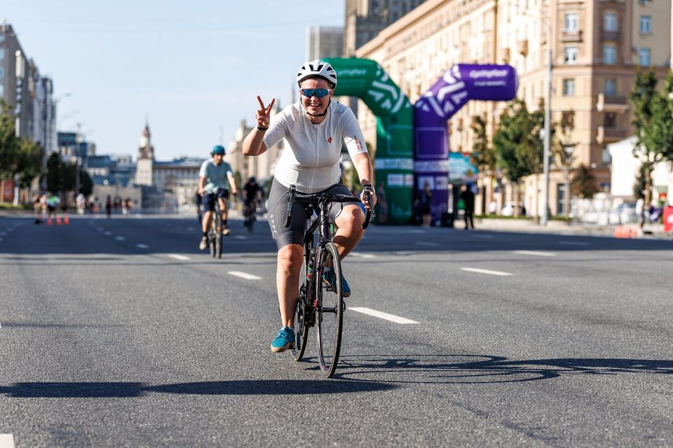 Фото 1a7f11b6f09846d2ad0d153b24237133 с события Cyclingrace Вечернее Садовое