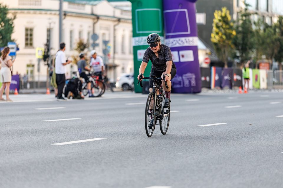 Фото 33b5a460ef9740edb2dd17ffd396cd5e с события Cyclingrace Вечернее Садовое