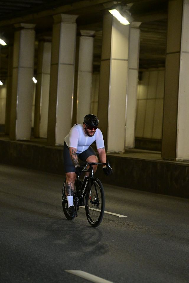 Фото 69c82bf0557b4a278f44b2a59297cc56 с события Cyclingrace Вечернее Садовое