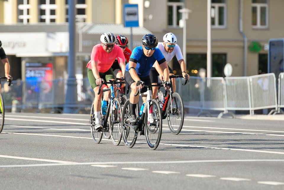 Фото 55a348ff192f4497b6edeb21526b4b07 с события Cyclingrace Вечернее Садовое