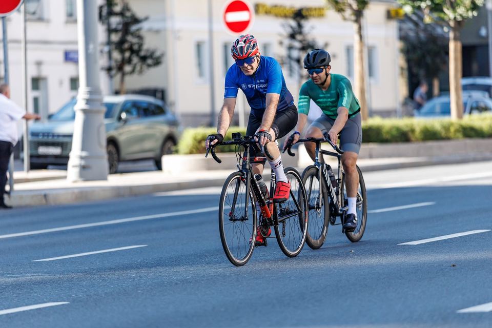 Фото 15cbd1cc5ef346e5a7344e4693b2d5a1 с события Cyclingrace Вечернее Садовое