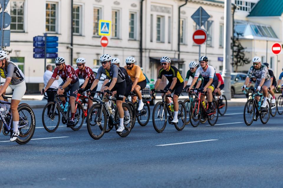 Фото 296fefba076d4cb19d38a6d7570bbed8 с события Cyclingrace Вечернее Садовое