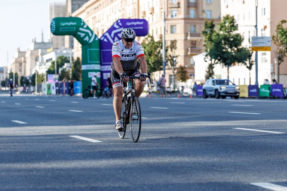 Фото 6725b461f9944a0ba0d2f11de2b8813d с события Cyclingrace Вечернее Садовое
