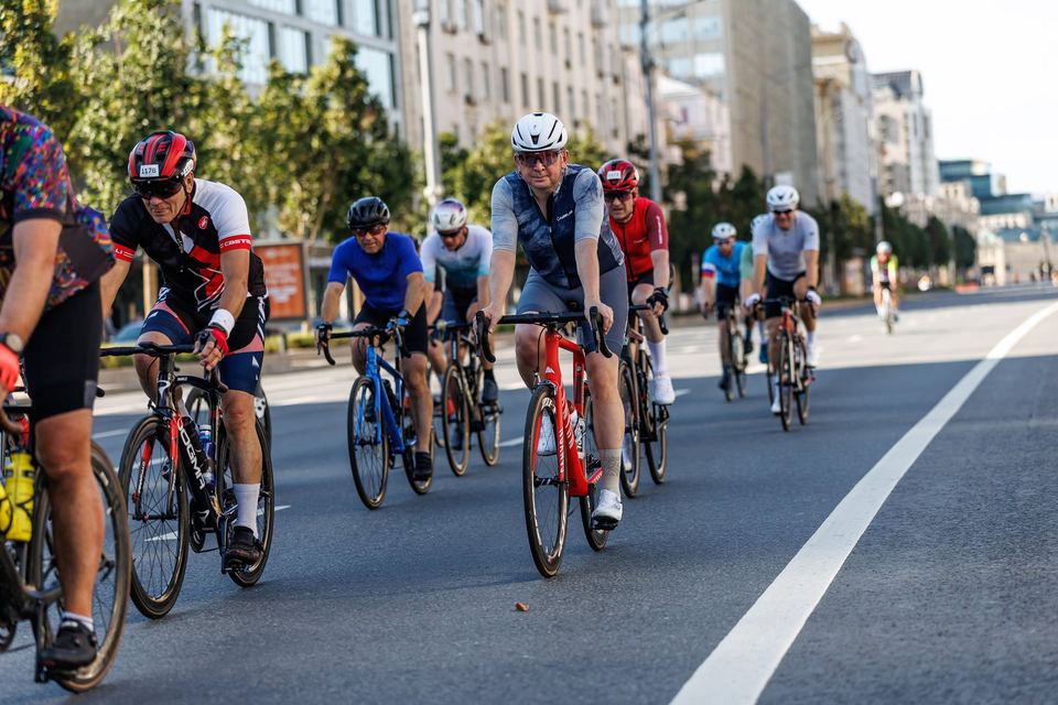 Фото ef9abd87a87142b293bc94b10dc4a1cb с события Cyclingrace Вечернее Садовое