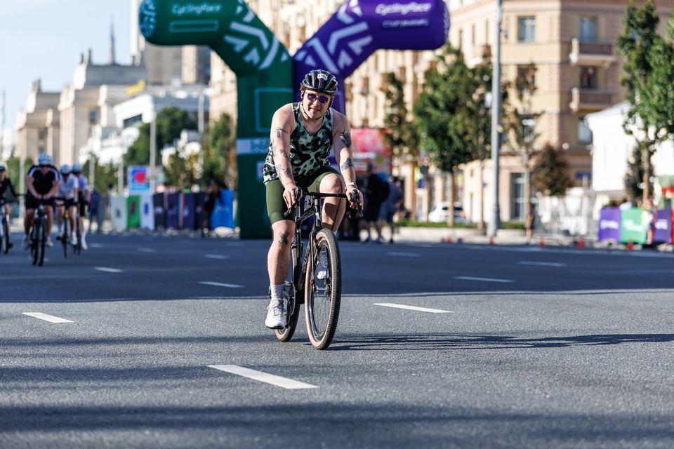 Фото 244e3a5a12494ec3802c83a45990c45c с события Cyclingrace Вечернее Садовое