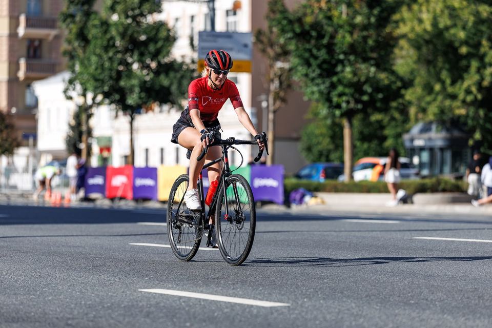 Фото 4188a6ab0f844a40b82543cfa72acc25 с события Cyclingrace Вечернее Садовое